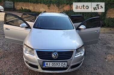 Універсал Volkswagen Passat 2008 в Києві