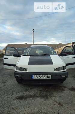 Седан Volkswagen Passat 1993 в Киеве
