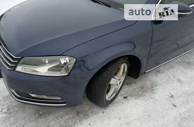 Универсал Volkswagen Passat 2011 в Овруче