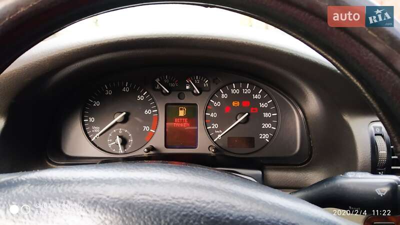 Седан Volkswagen Passat 1998 в Вознесенске