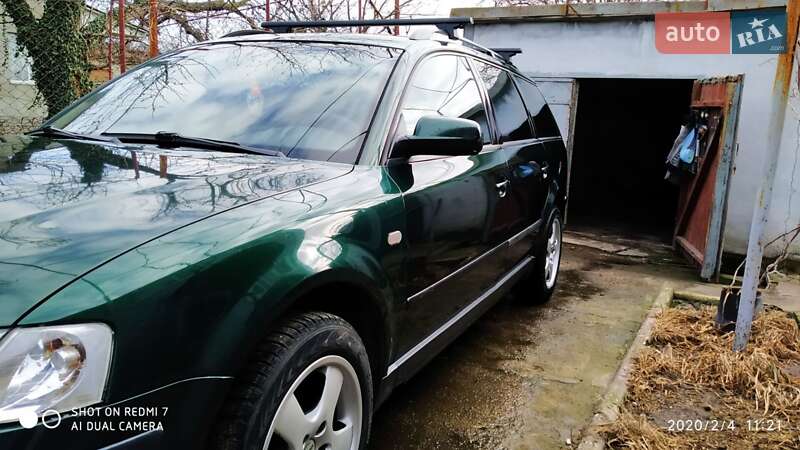 Седан Volkswagen Passat 1998 в Вознесенске