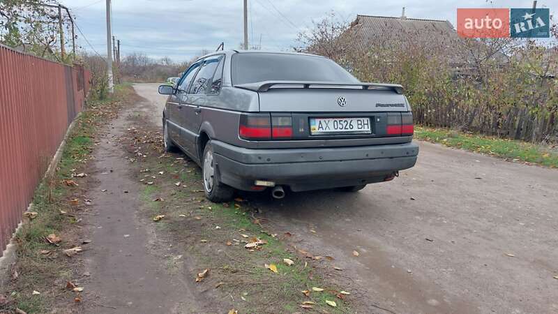 Седан Volkswagen Passat 1993 в Харькове фото 2 Седан Volkswagen Passat 1993 в Харькове
