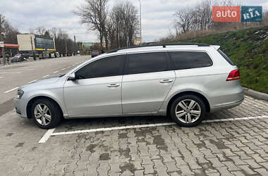 Универсал Volkswagen Passat 2012 в Тернополе