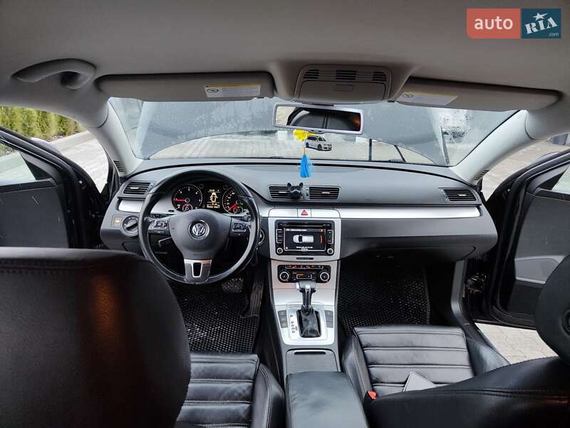 Универсал Volkswagen Passat 2009 в Львове