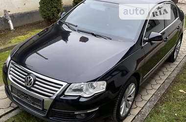 Седан Volkswagen Passat 2008 в Сваляве