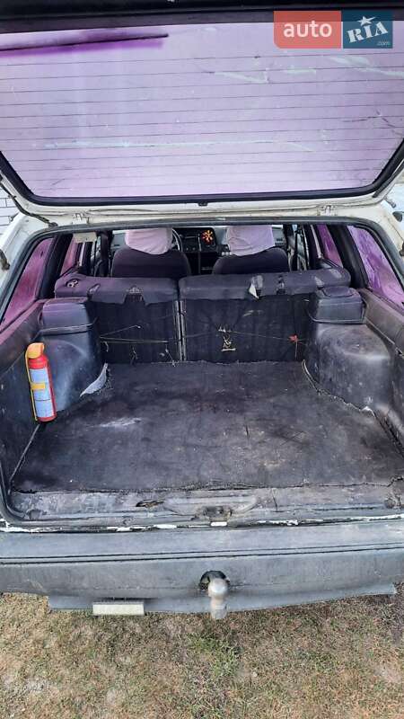Універсал Volkswagen Passat 1986 в Ратному фото 3 Універсал Volkswagen Passat 1986 в Ратному