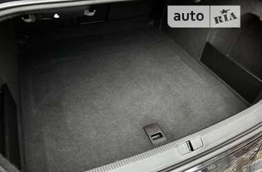 Седан Volkswagen Passat 2012 в 
