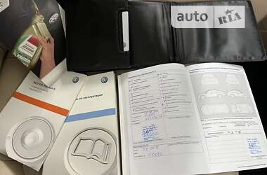 Седан Volkswagen Passat 2012 в 