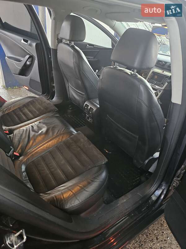 Універсал Volkswagen Passat 2009 в Хмельницькому