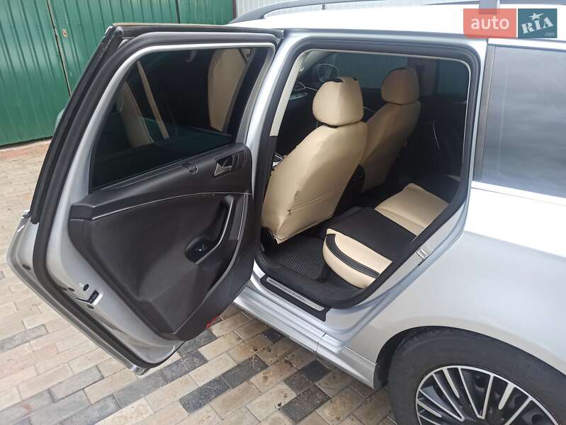 Універсал Volkswagen Passat 2010 в Сараті