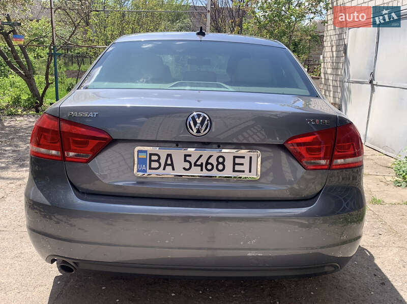 Седан Volkswagen Passat 2014 в Кропивницькому