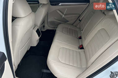 Седан Volkswagen Passat 2017 в 