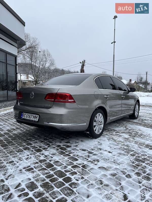 Седан Volkswagen Passat 2014 в Львові фото 4 Седан Volkswagen Passat 2014 в Львові