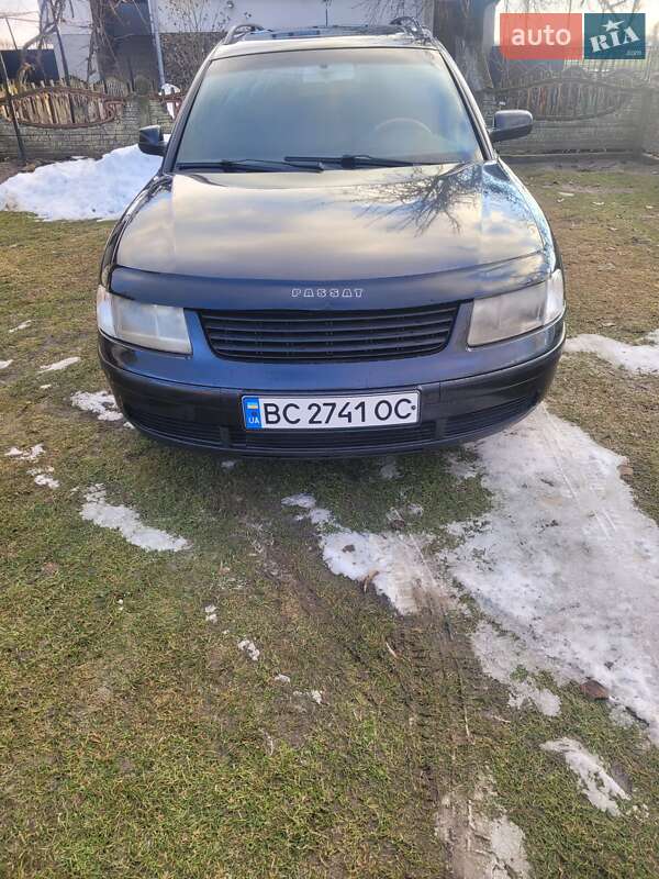 Универсал Volkswagen Passat 1999 в Львове