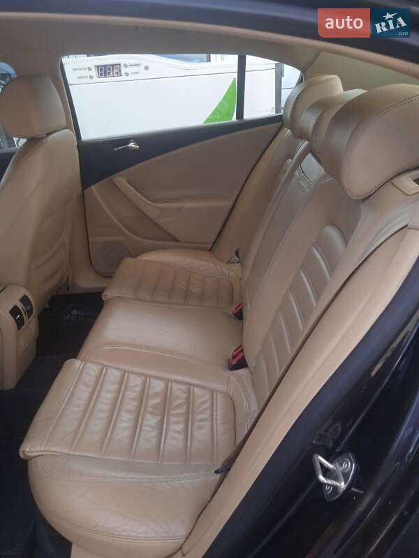 Седан Volkswagen Passat 2006 в Хмельницком