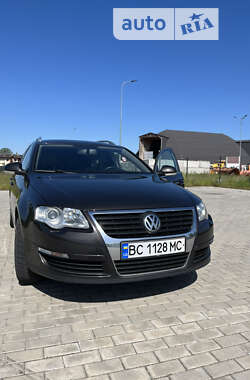 Универсал Volkswagen Passat 2008 в Новом Роздоле