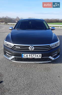 Универсал Volkswagen Passat 2018 в Жашкове