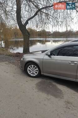 Универсал Volkswagen Passat 2014 в 