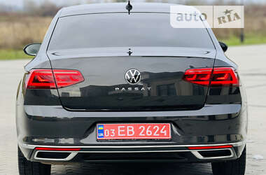 Седан Volkswagen Passat 2020 в 