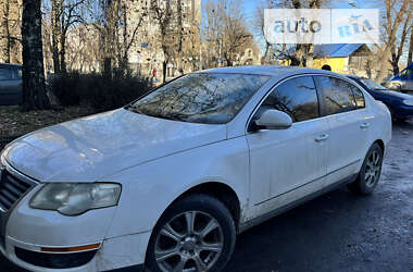 Седан Volkswagen Passat 2010 в 