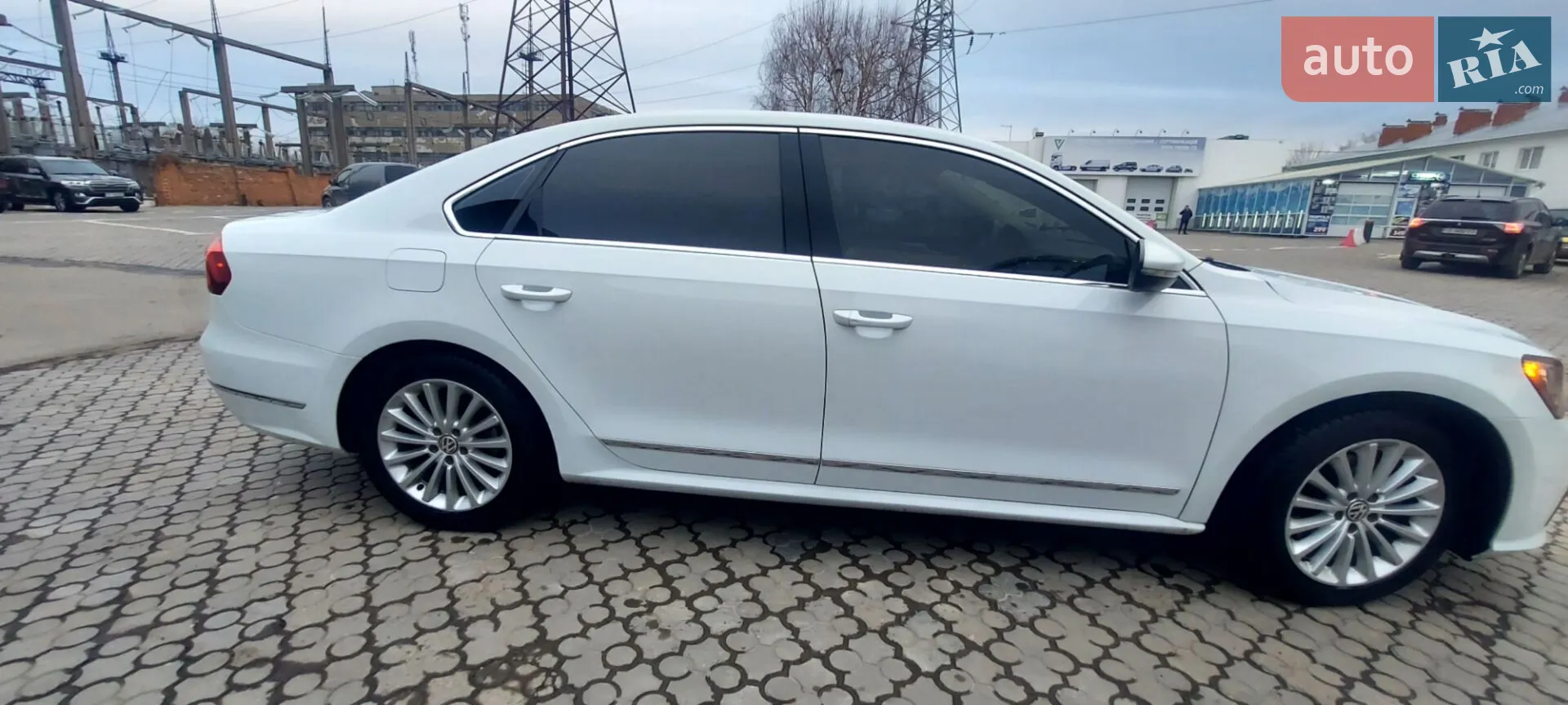 2016 Volkswagen Passat - мініатюра 4