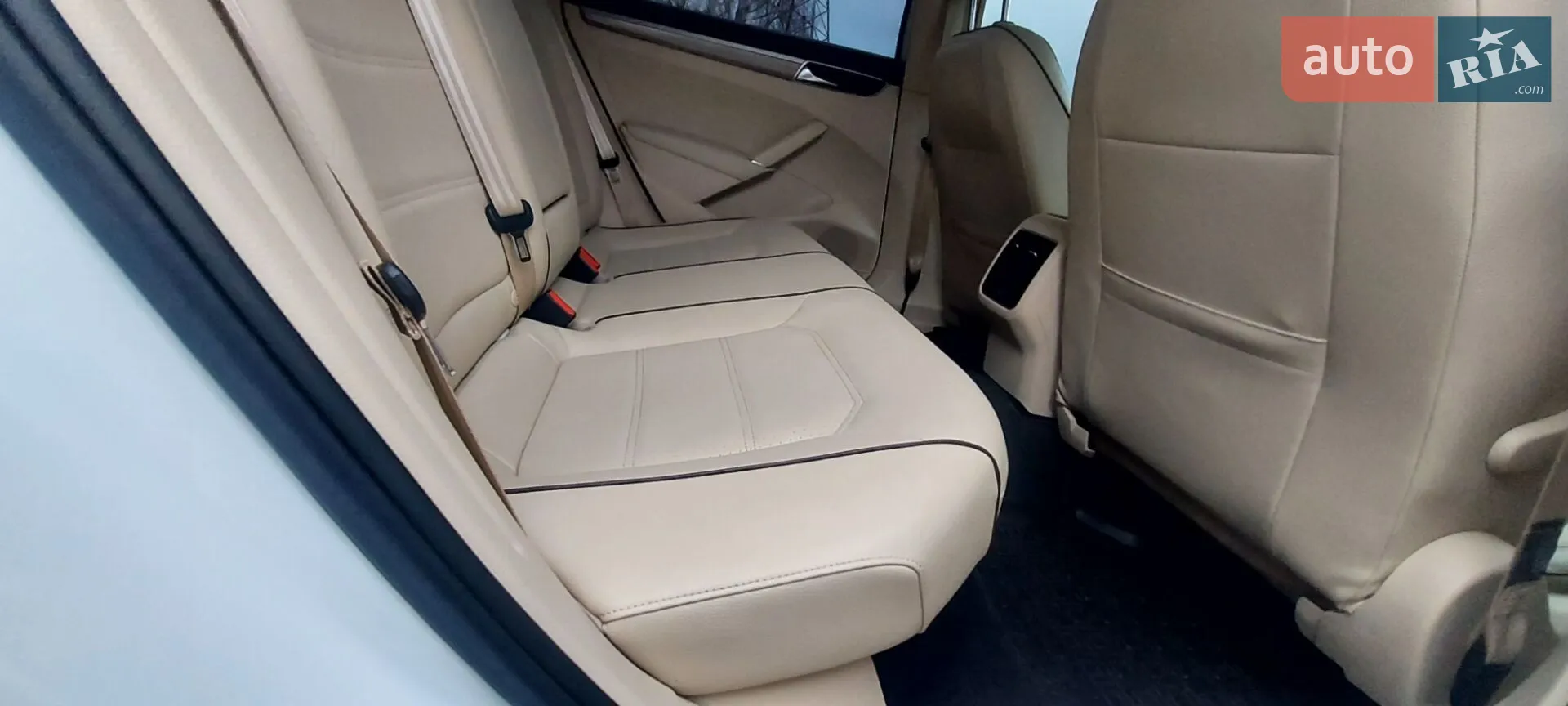 2016 Volkswagen Passat - мініатюра 45