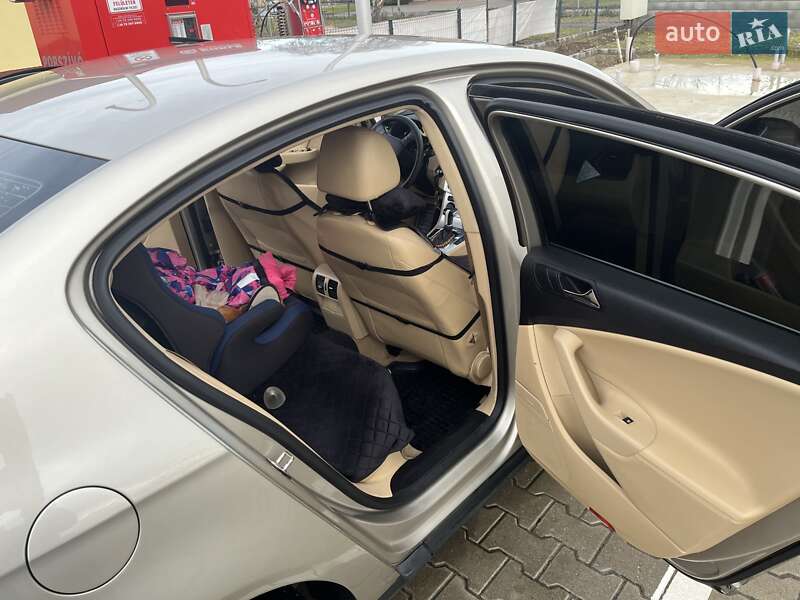 Седан Volkswagen Passat 2007 в Берегово фото 3 Седан Volkswagen Passat 2007 в Берегово