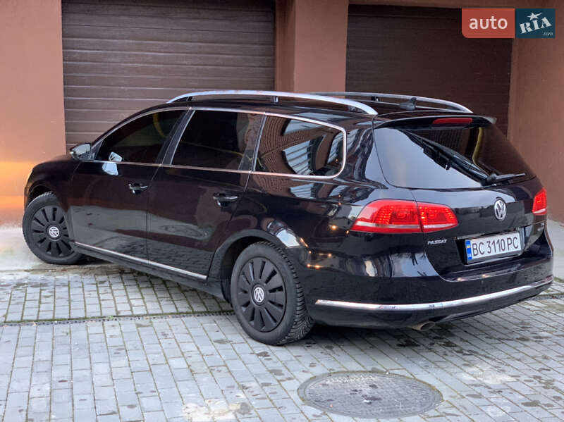 Універсал Volkswagen Passat 2013 в Стрию