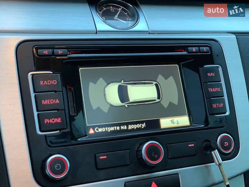 Універсал Volkswagen Passat 2013 в Стрию