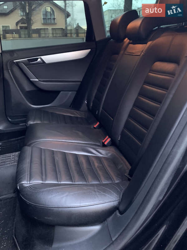 Універсал Volkswagen Passat 2013 в Стрию