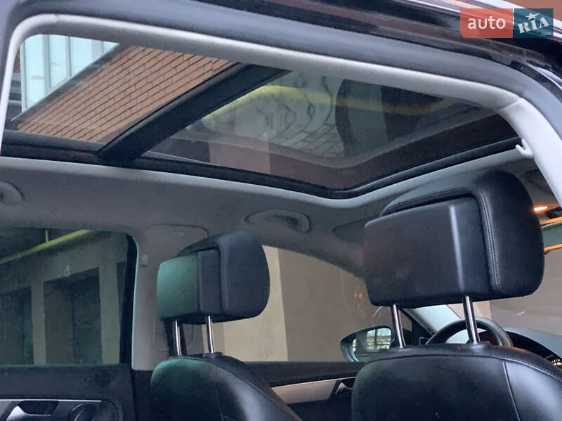 Універсал Volkswagen Passat 2013 в Стрию