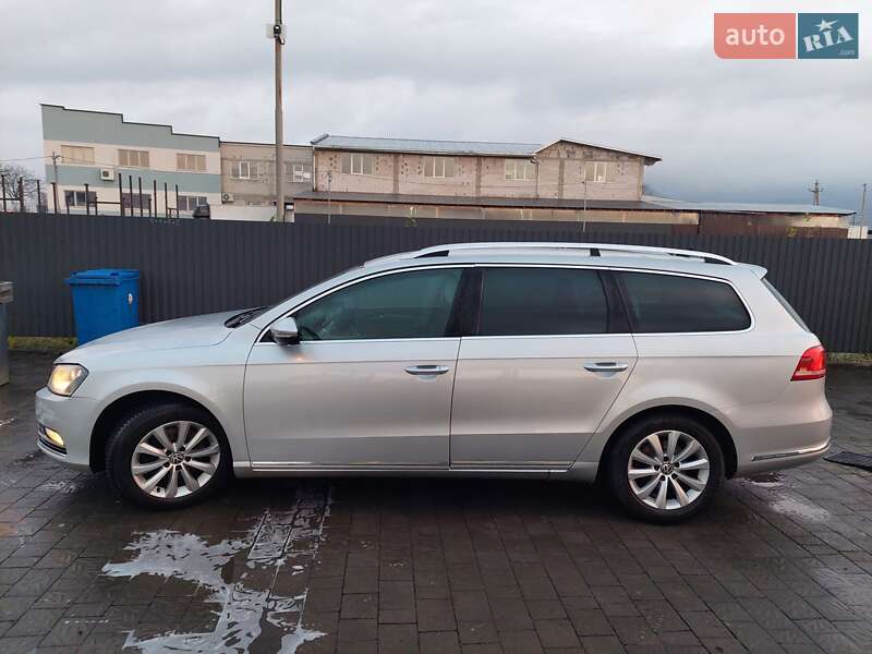 Универсал Volkswagen Passat 2012 в Тячеве