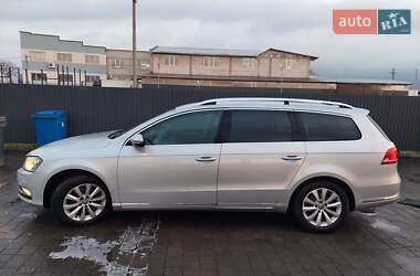 Універсал Volkswagen Passat 2012 в 