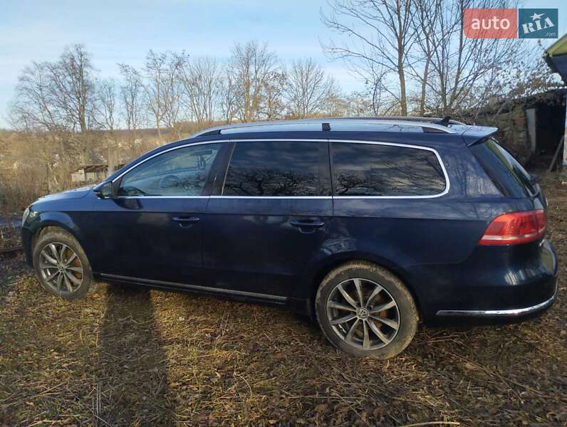 Універсал Volkswagen Passat 2012 в Жмеринці