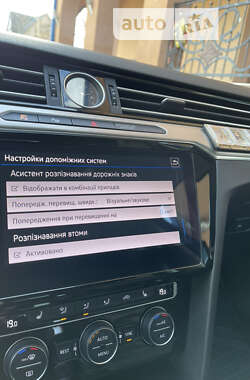 Универсал Volkswagen Passat 2018 в Иршаве