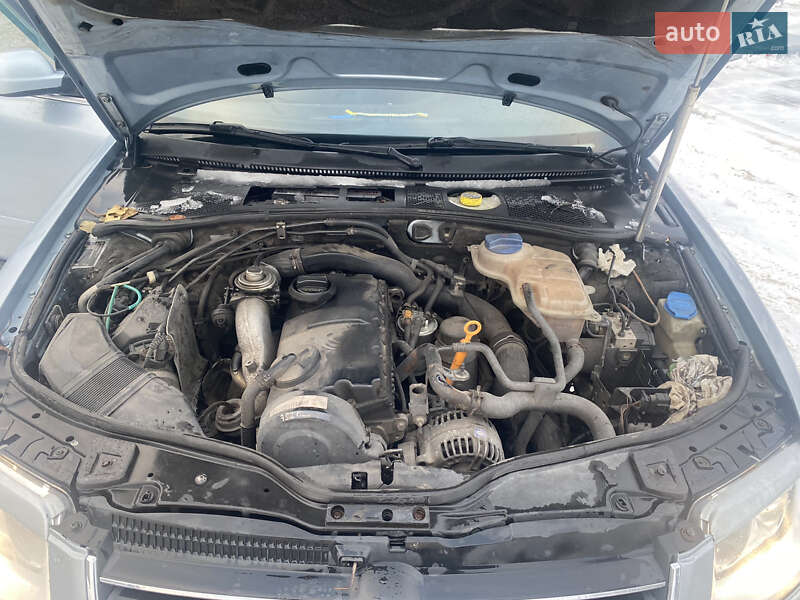 Седан Volkswagen Passat 2002 в Запорожье