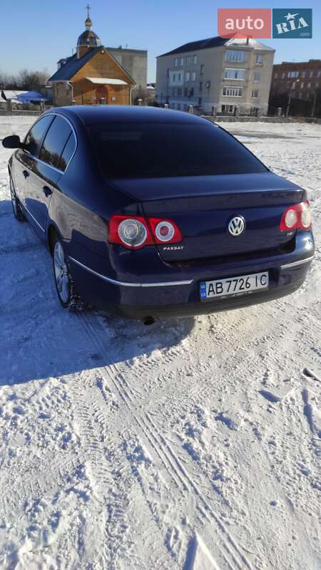 Седан Volkswagen Passat 2005 в Тульчине