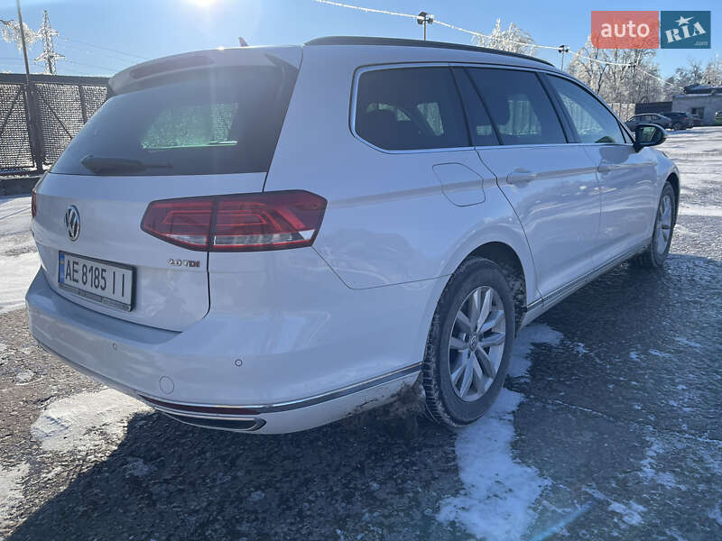 Універсал Volkswagen Passat 2017 в Кривому Розі