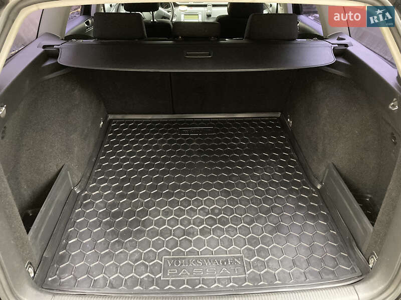 Универсал Volkswagen Passat 2006 в Ровно фото 7 Универсал Volkswagen Passat 2006 в Ровно