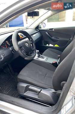 Универсал Volkswagen Passat 2009 в 