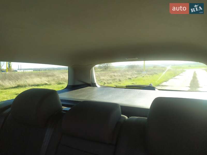 Универсал Volkswagen Passat 2010 в Лозовой фото 15 Универсал Volkswagen Passat 2010 в Лозовой