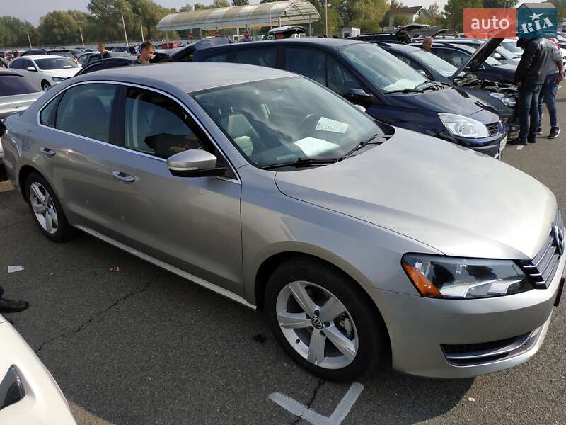 Седан Volkswagen Passat 2014 в Белой Церкви фото 3 Седан Volkswagen Passat 2014 в Белой Церкви