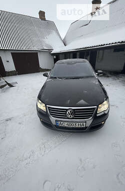 Седан Volkswagen Passat 2006 в Луцке