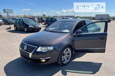 Седан Volkswagen Passat 2006 в Луцке