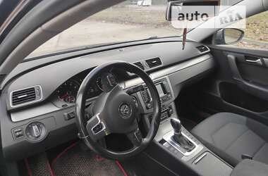 Универсал Volkswagen Passat 2011 в Каневе