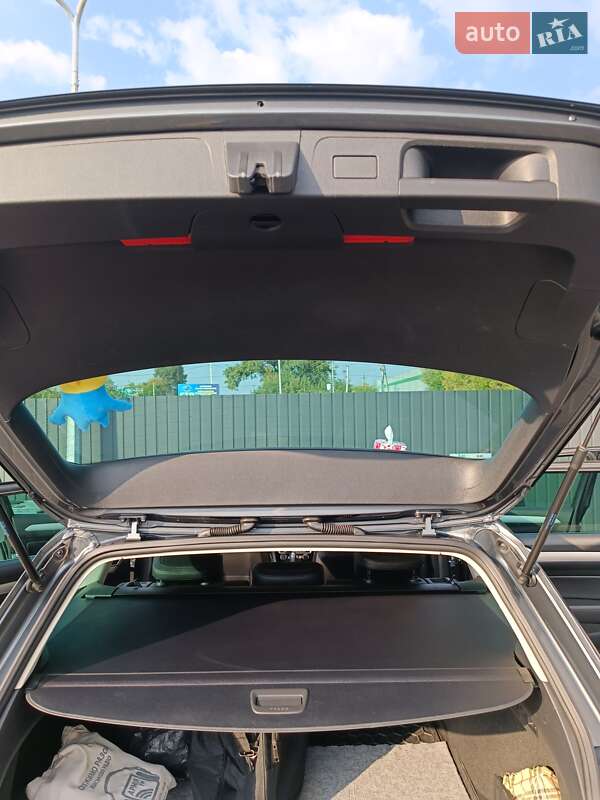 Універсал Volkswagen Passat 2017 в Харкові