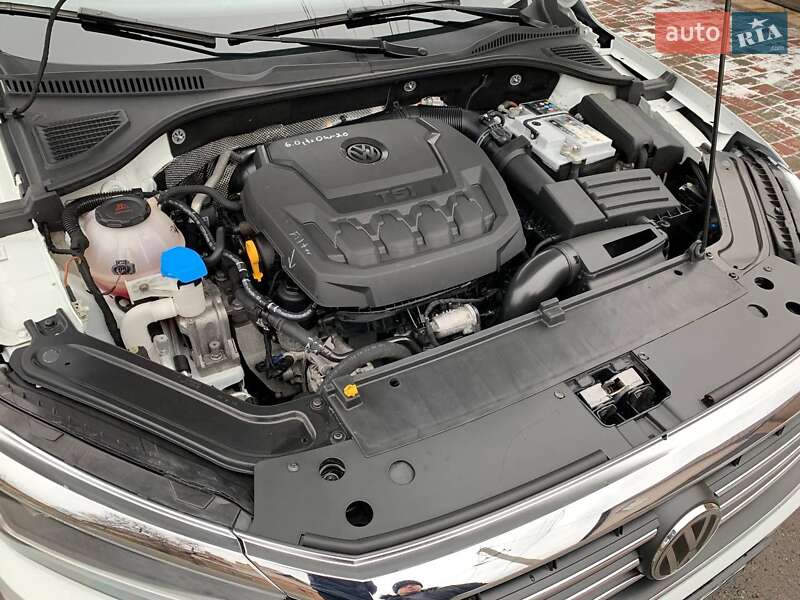 Седан Volkswagen Passat 2020 в Кривому Розі