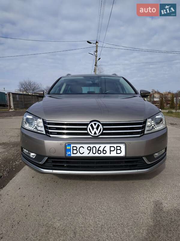 Volkswagen Passat 2011