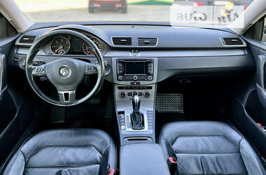 Седан Volkswagen Passat 2012 в Хусте