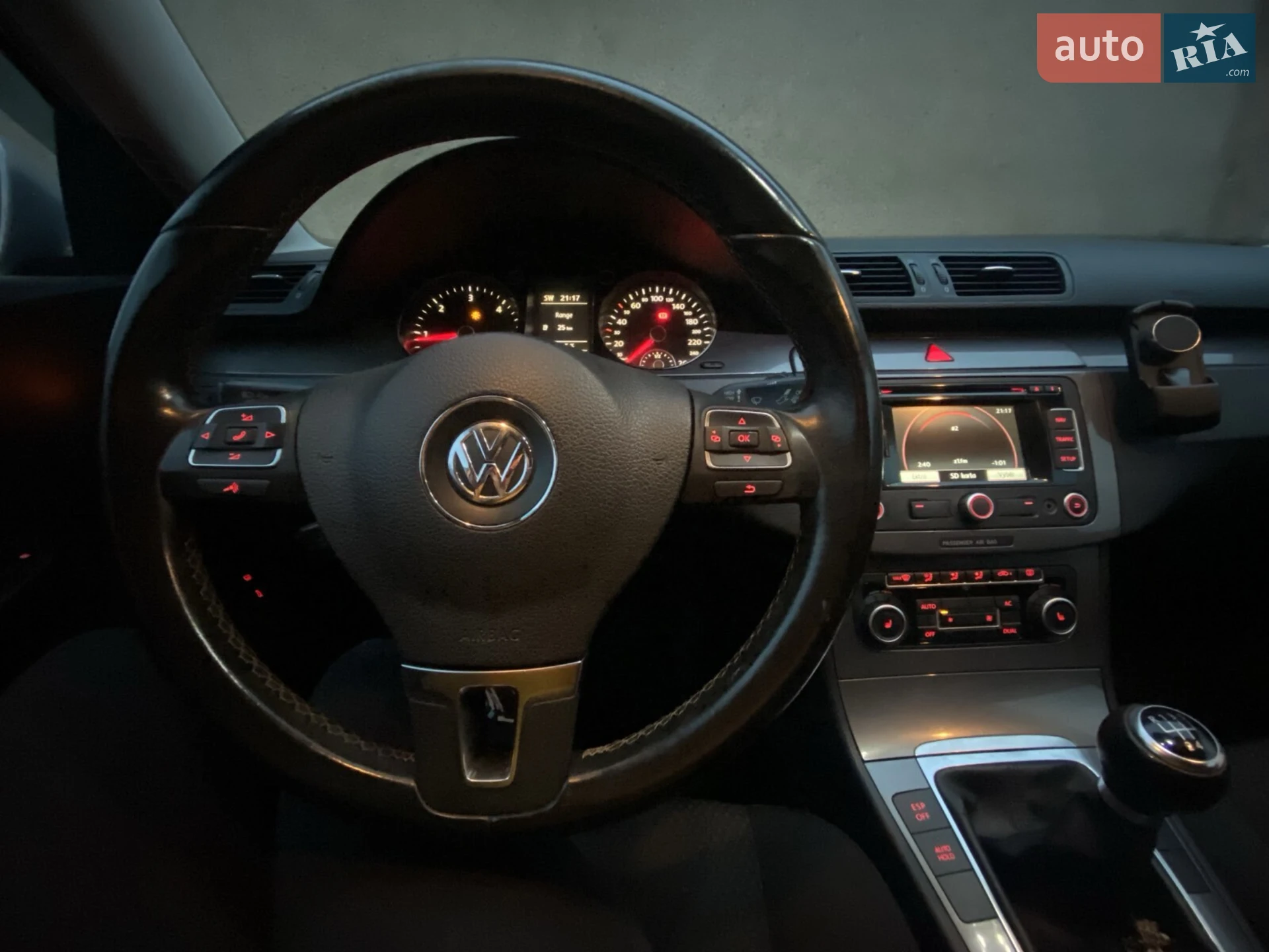 2010 Volkswagen Passat - мініатюра 7